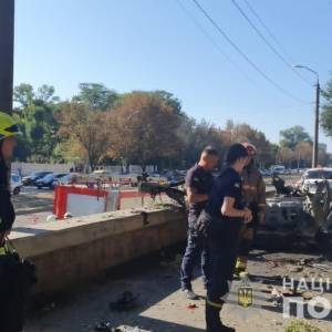 Взрыв автомобиля в Днепре: полиция квалифицировали происшествие как теракт. Фото