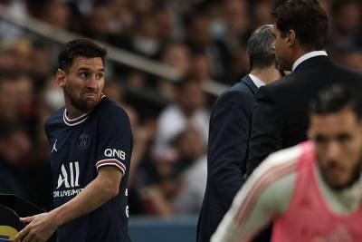 Анри отреагировал на замену Месси в матче ПСЖ — "Лион". Аргентинец не пожал руку тренеру