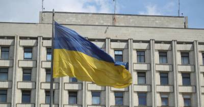 Украина захотела поразить мир доставкой своего флага на Луну