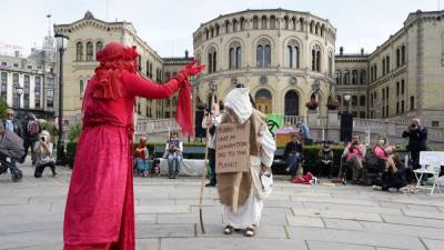 Эрна Сульберг - В Норвегии лево-центристская оппозиция выигрывает выборы - svoboda.org - Норвегия