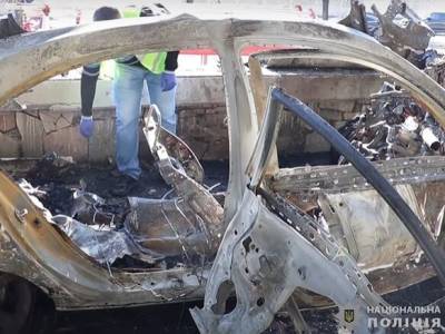 Взрыв автомобиля в Днепре расследует Служба безопасности Украины
