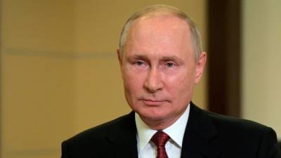 Песков рассказал, как будет голосовать Путин на выборах в Госдуму