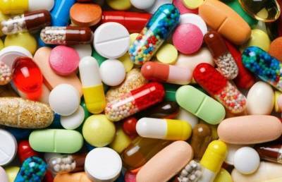 Эксперт назвал лекарства, вызывающие тяжелые болезни: узнайте их