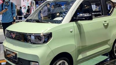 Электрокар Hongguang Mini EV возглавил рейтинг самых популярных легковых машин в Китае