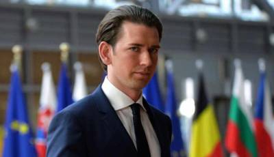 Канцлер Австрии заявил, что страна не будет принимать беженцев из Афганистана