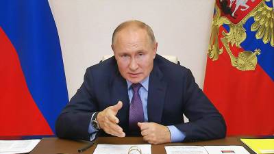 Самоизоляция работе не помеха: что Путин обсудил с кабмином и руководством ЕР
