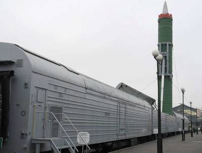 Хатылев исключил самостоятельность КНДР в создании «ядерного» поезда