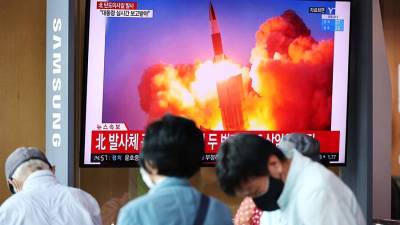 Запущенные КНДР ракеты упали в экономической зоне Японии