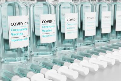 Минздрав США запретил применять бустерные дозы двух вакцин от COVID