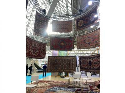 ОАО “Азерхалча” впервые продемонстрировало свою ковровую продукцию в Москве (ФОТО/ВИДЕО)