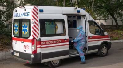 В Полтаве десятилетняя девочка умерла после урока физкультуры - lenta.ua - Украина - Полтава