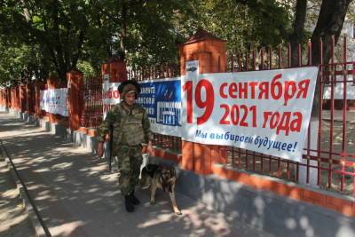 Росгвардейцы обеспечивают безопасность выборов в регионах СКФО