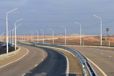 В Астраханской области дополнительно отремонтируют 25 километров дорог