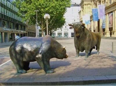 Главные события на фондовых биржах 13 сентября: «Быки» остановили атаку «медведей»