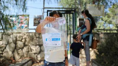 Перед окончанием каникул: израильские дети должны будут сдать экспресс-анализ