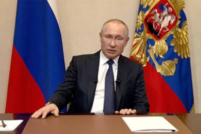 Путин призвал россиян своевременно ревакцинироваться