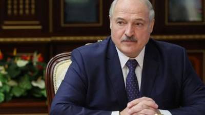 Президент Беларуси готов провести референдум по конституции