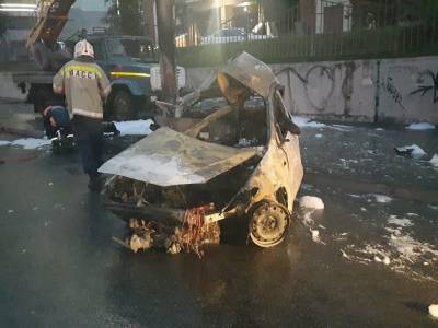 Страшная смерть: в Новосибирске трое человек сгорели заживо в машине после ДТП
