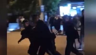 "У обоих глаза не открываются": в центре Харькова произошла жуткая драка, детали