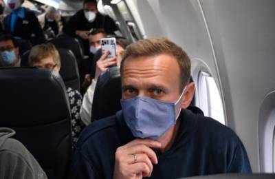 Украина ввела санкции против офицеров ФСБ России, причастных к отравлению Навального