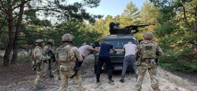 СБУ побряцала оружием на границе с Белоруссией