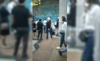 В Ташкентском метро снова произошел технический сбой. Проблемы возникли в системе воздухораспределения одного из составов