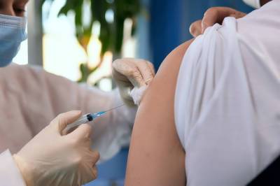 Российская компания начала производство вакцины AstraZeneca