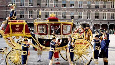 Конец эпохи: золотую карету короля Нидерландов отправили в музей