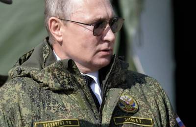 Готовится к вторжению: на Западе раскрыли смысл изоляции Путина