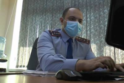 Житель Алма-Аты открыл стрельбу по полицейским и судебным приставам