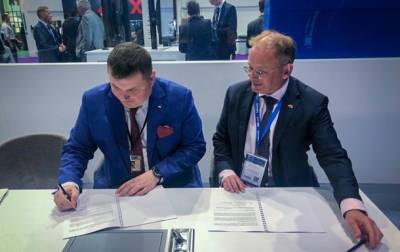 Укроборонпром подписал соглашение с Babcock о развитии ВМС ВСУ