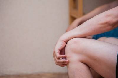 Медики назвали признаки тромба в ноге, требующие внимания