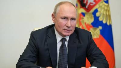 Путин продлил на год действие контрсанкций