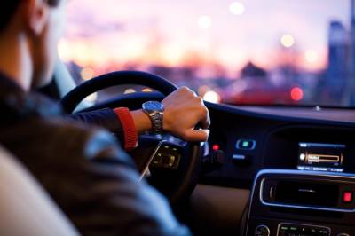 Автоэксперт Субботин раскритиковал идею не пускать водителей-должников на платные трассы