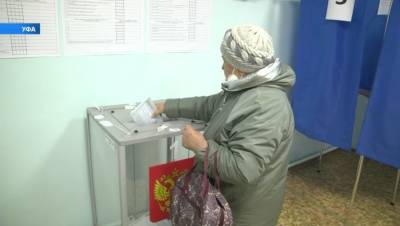 На участке около аэропорта «Уфа» могли проголосовать сотрудники и авиапассажиры