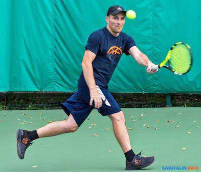 Теннисисты разыграли призы турнира за кубок мэра Южно-Сахалинска