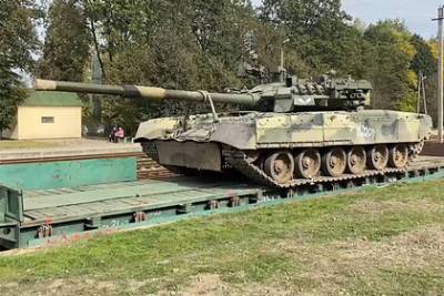 В Белоруссии заметили российский танк с «Дроздом»