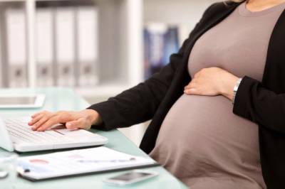 С 2022 года пособия по беременности и родам будут начислять автоматически