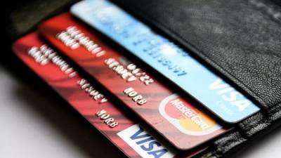 Банки выдали россиянам более 1 млн новых кредитных карт в августе