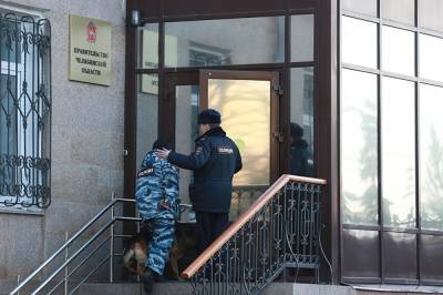 В здании правительства Челябинской области вводят жесткую систему пропусков