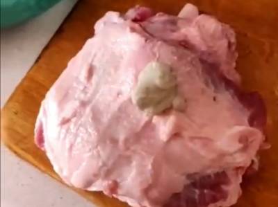 Мясо со странной начинкой купила на рынке в Таганроге дончанка