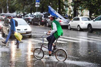 Москвичей предупредили о затяжных дождях