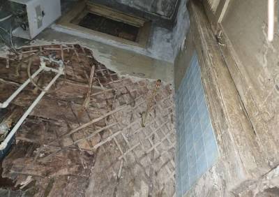 В мэрии прокомментировали обрушение в многоквартирном доме в Шлаковом