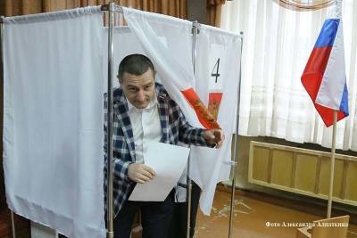 Александр Ильтяков побеждает на выборах в Курганской области