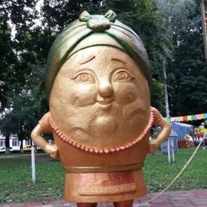 В Житомирской области появился памятник картошке. Видео