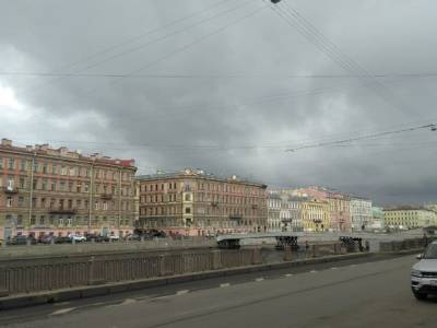 В Петербурге облачно и плюс двенадцать