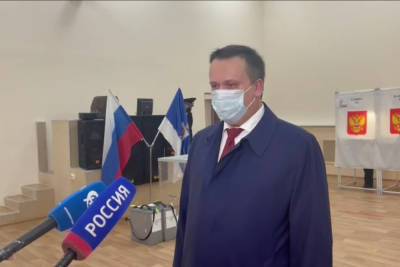 Никитин объяснил, почему выбрал для голосования избирательный участок в Савине