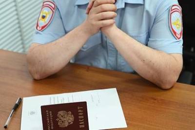 Олег Дунда - В Раде предложили ограничить права украинцев с российскими паспортами - smartmoney.one - Украина - Латвия