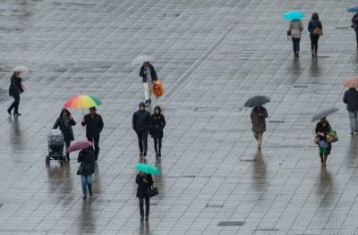 В Украине зарядят осенние дожди и наступит похолодание: погода на пятницу (КАРТА)