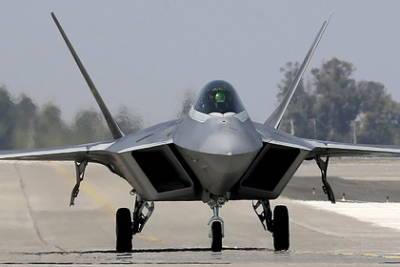 В США раскрыли условия продажи F-22 Японии и Израилю